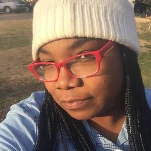 Meet your Posher, Sheneka